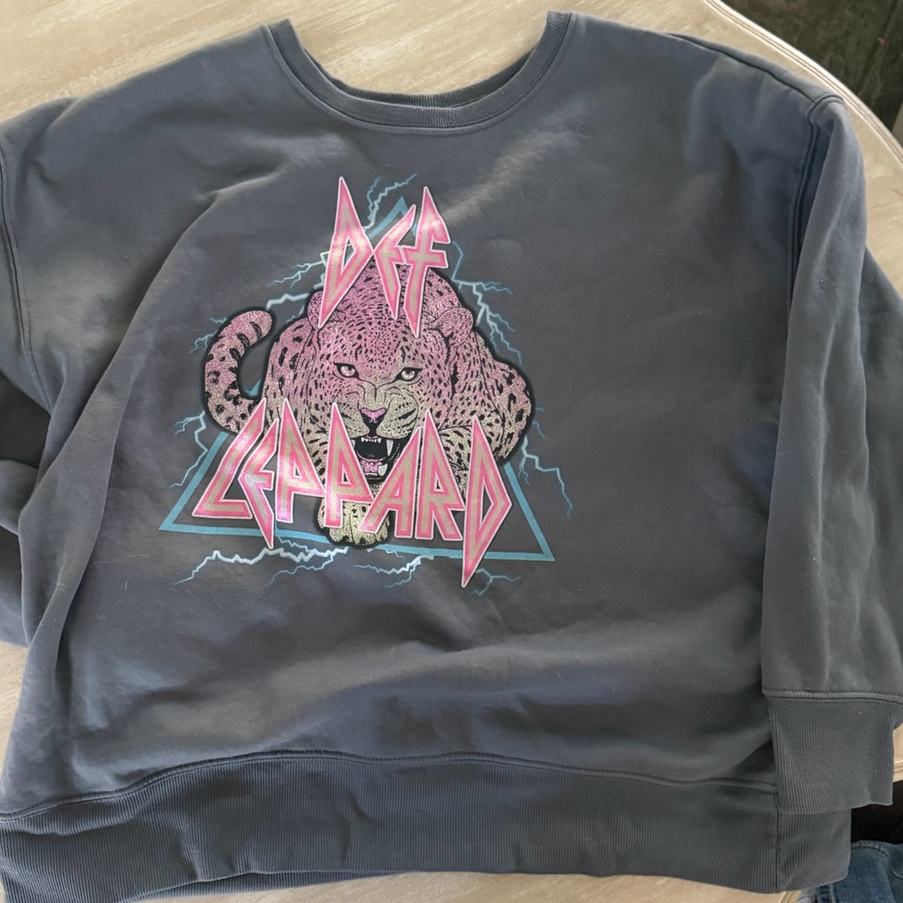 Def Leppard Graphic Crewneck Sweater - Charcoal